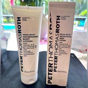 PETER THOMAS ROTH MEGA-RICH NOURISHING BODY LOTION 8 OZ WITH BOX